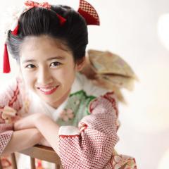 10歳の女の子の写真
