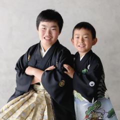 着物をきて兄弟写真