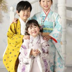 きょうだい3人で記念撮影